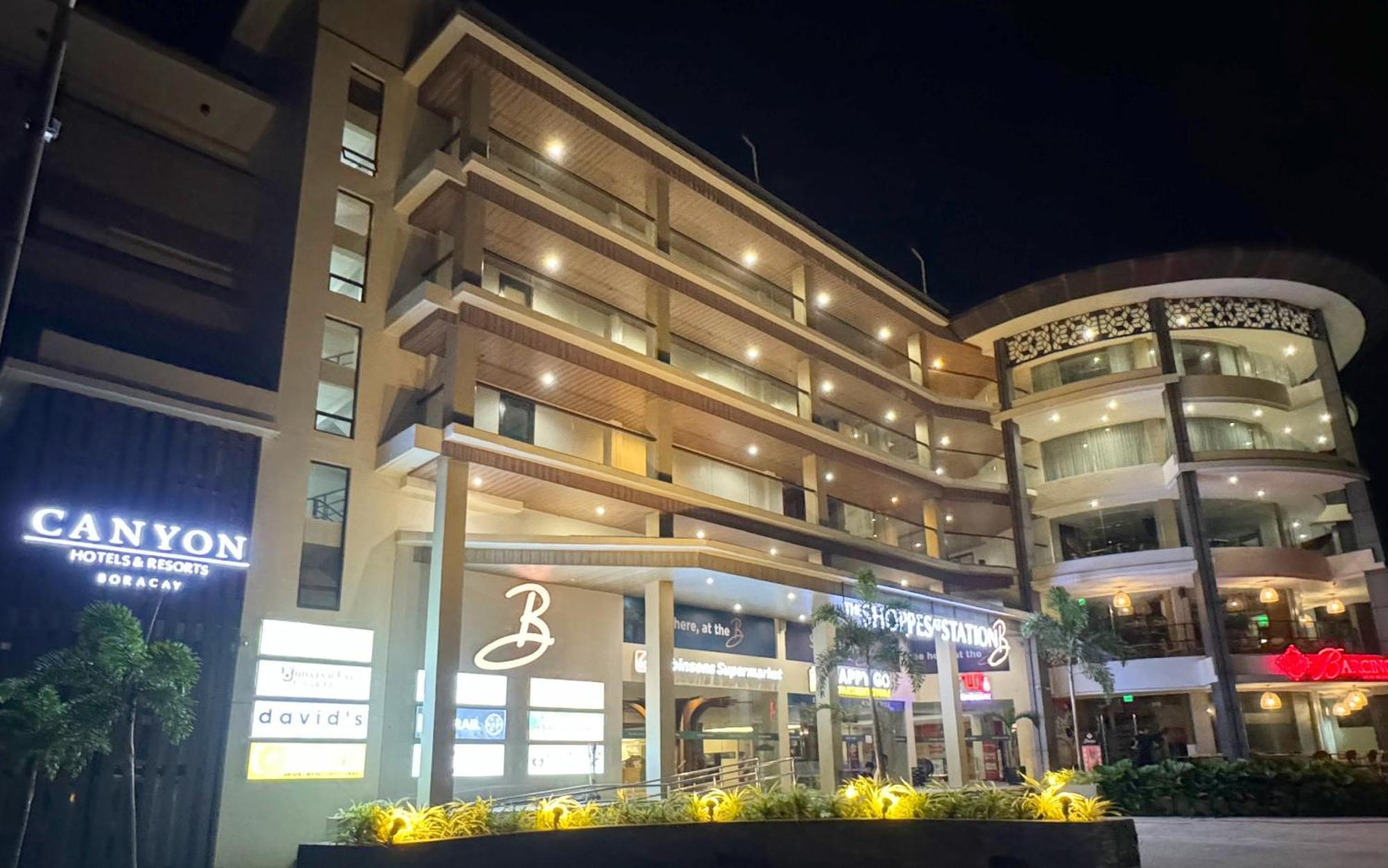 Canyon & Boracay 4*